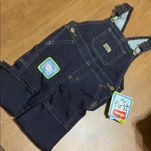 Wrangler toddler size 12 mo jean overalls
